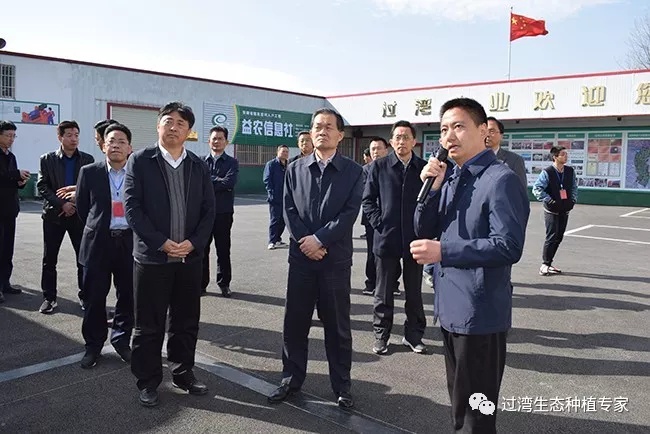 張曙光_副本 張曙光_副本